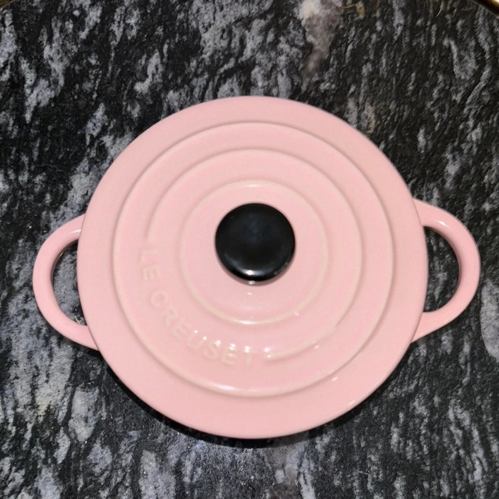 NWT Le Creuset Pink Pastel Mini Cocotte
